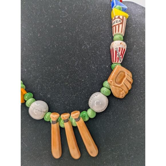 Vintage Flying Colors Ceramic Baseball Theme Necklace 19.5" Excellent Condition - Picture 2 of 7